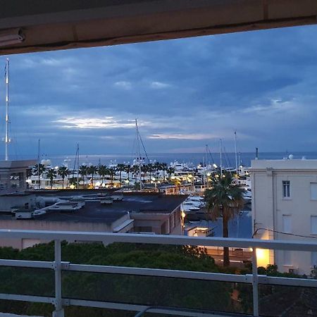 Standing Vue Mer Entre Cannes Et Antibes Golfe-Juan Buitenkant foto